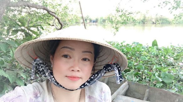 Bạn Nữ Loan Ly dị 44 tuổi Tìm bạn bè mới ở Cái Bè, Tiền Giang