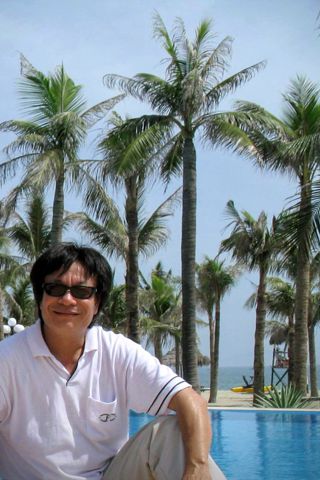 Bạn Nam LONG NGUYEN Độc thân 56 tuổi Tìm bạn đời ở Tây Hồ, Hà Nội