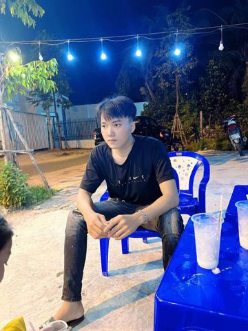 Bạn Nam minh trí Độc thân 24 tuổi Tìm người yêu lâu dài ở Quận 3, TP Hồ Chí Minh