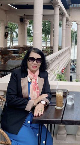 Bạn Nữ Lan Ở góa 65 tuổi Tìm bạn tâm sự ở Hải Châu, Đà Nẵng