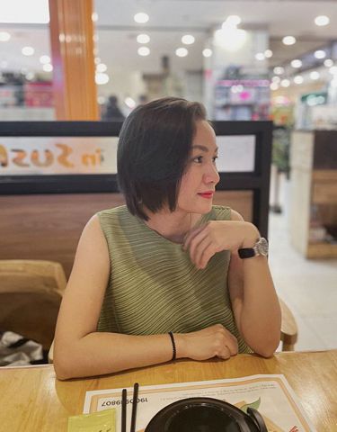 Bạn Nữ Hồ sơ đã xoá Ly dị 41 tuổi Tìm bạn bè mới ở Quận 7, TP Hồ Chí Minh
