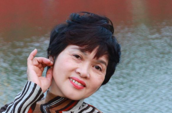 Bạn Nữ Anh Độc thân 55 tuổi Tìm người yêu lâu dài ở Tây Hồ, Hà Nội