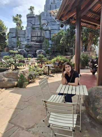 Bạn Nữ Phương Thùy Ly dị 48 tuổi Tìm bạn tâm sự ở Buôn Ma Thuột, Đắk Lắk