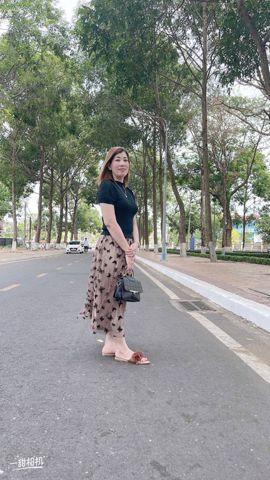 Bạn Nữ Như ý Ly dị 44 tuổi Tìm người yêu lâu dài ở Quận 3, TP Hồ Chí Minh