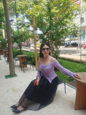 Bạn Nữ Phan Lâm Nhã Ly dị 42 tuổi Tìm người để kết hôn ở Ba Đình, Hà Nội
