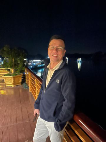 Bạn Nam Sơn Độc thân 47 tuổi Tìm người yêu lâu dài ở Tân Định, Hồ Chí Minh