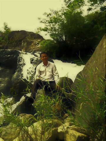 Bạn Nam Hoàng Ly dị 42 tuổi Tìm người yêu lâu dài ở Suối Trai, Đắk Lắk