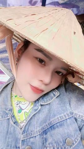 Bạn Nữ ÚT MIỀN TÂY Ly dị 37 tuổi Tìm người yêu lâu dài ở Tân Hưng, Tây Ninh