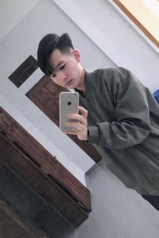 Bạn Nam Lê Tiến Độc thân 18 tuổi Tìm người yêu lâu dài ở Sài Gòn, Hồ Chí Minh