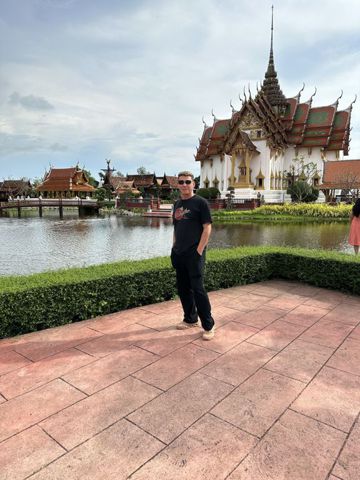 Bạn Nam Johnson le Độc thân 48 tuổi Tìm người yêu lâu dài ở California, Mỹ